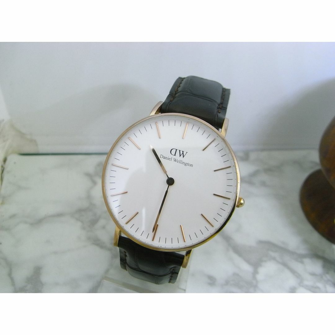 Daniel Wellington(ダニエルウェリントン)のDaniel Wellington　ダニエル　ウエリントン　メンズ　稼動品 レディースのファッション小物(腕時計)の商品写真