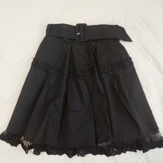 アクシーズファム(axes femme)のaxes femme*ベルト付き*フリルスカート(ミニスカート)