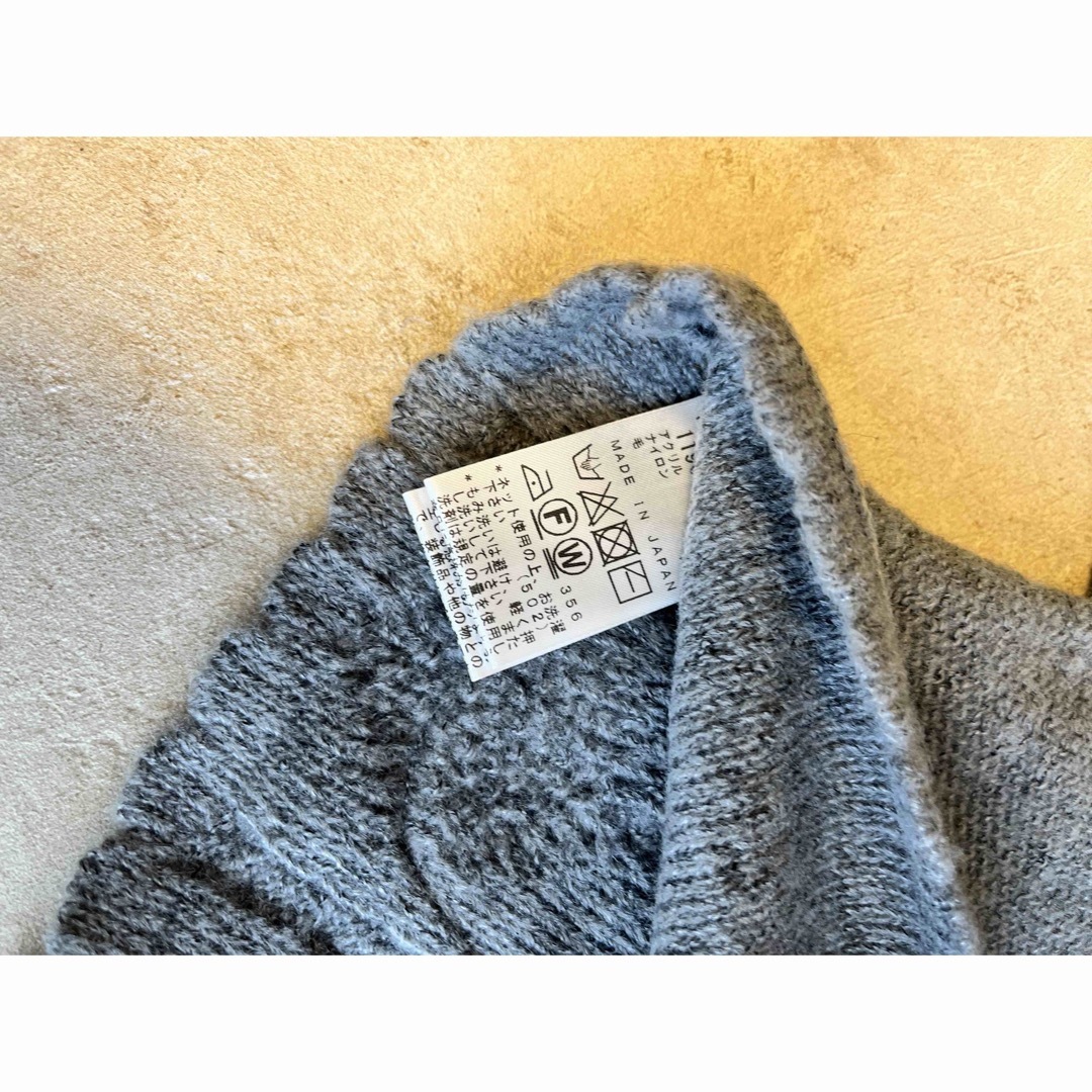 BeBe(ベベ)のBeBe カーディガン　100㎝ キッズ/ベビー/マタニティのキッズ服女の子用(90cm~)(カーディガン)の商品写真