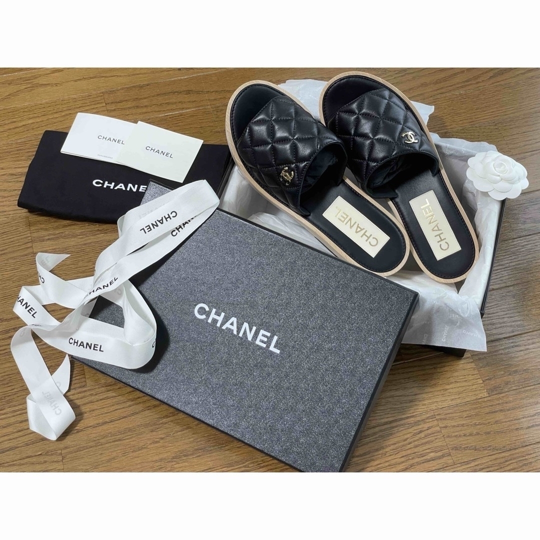 CHANEL  シャネル　サンダル　ブラック　39レディース