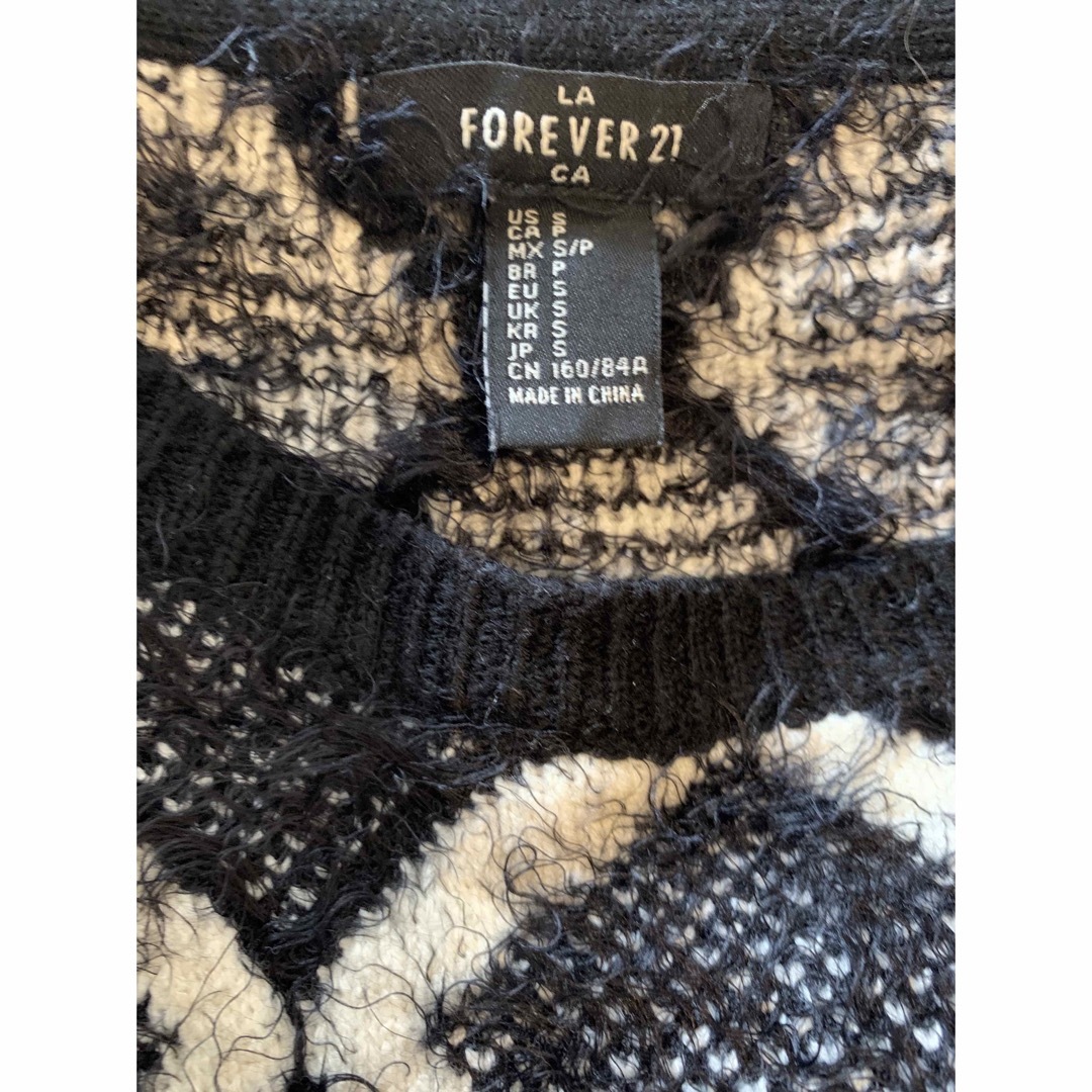 FOREVER 21(フォーエバートゥエンティーワン)のForever21 アクリルトップス　S レディースのトップス(ニット/セーター)の商品写真