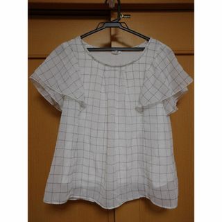 ハニーズ(HONEYS)の【値下げ】ハニーズ　トップス　シフォン　白　L(Tシャツ(半袖/袖なし))