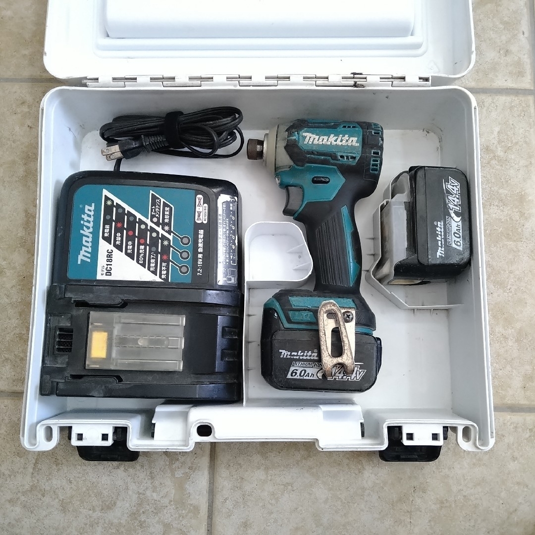 Makita - ☆ グラタンさん専用☆ マキタ インパクトセットTD160D 14.4V