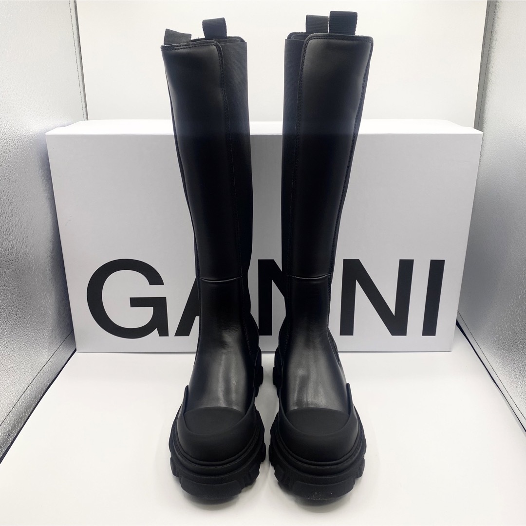 新品未使用！送料込み☆Ganni☆レザーチェルシーブーツ-