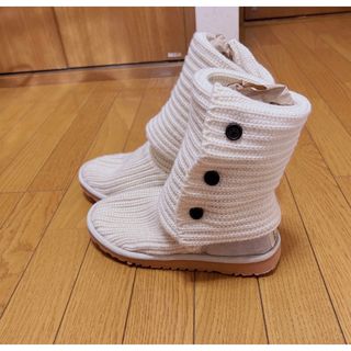 アグ リサイクルの通販 100点以上 | UGGを買うならラクマ