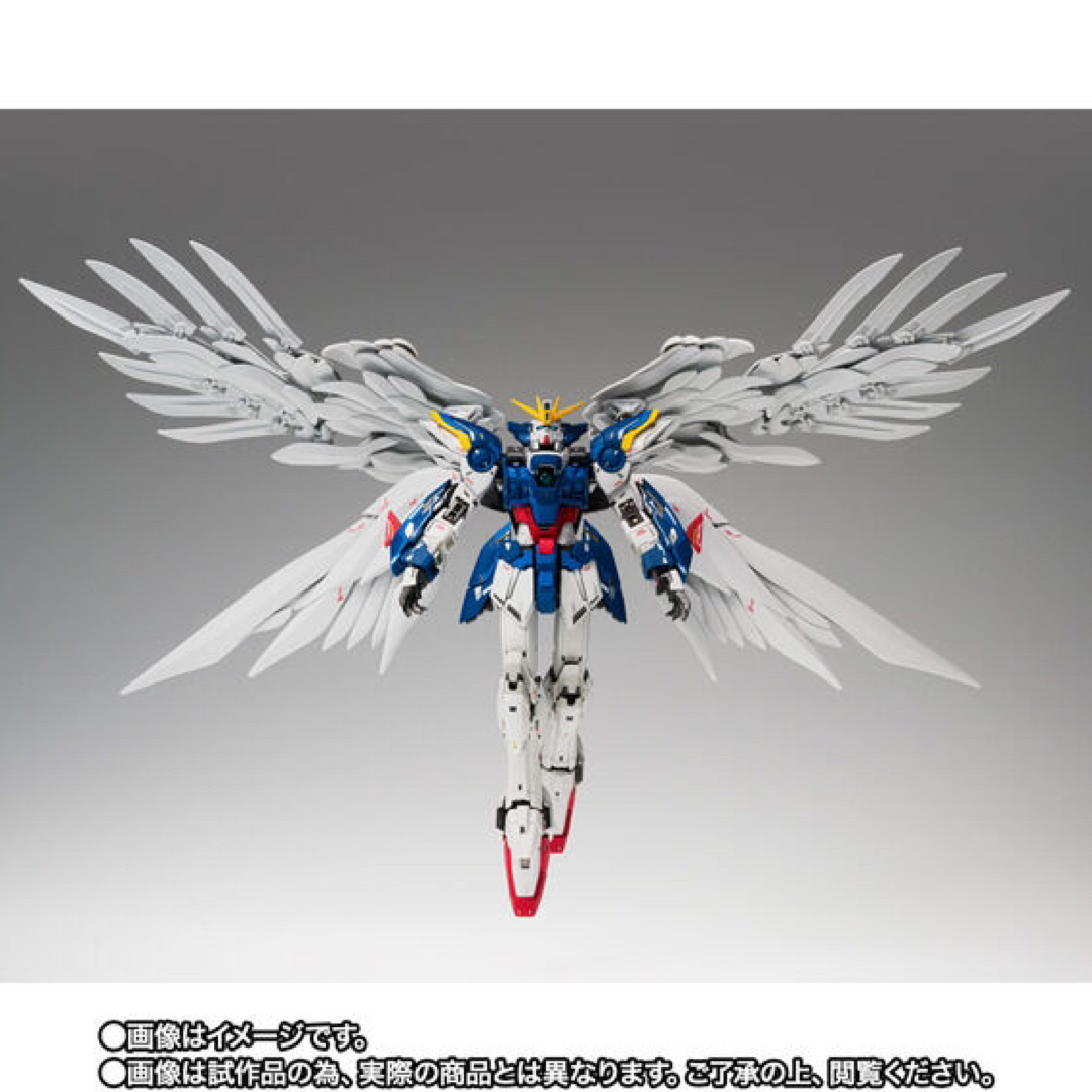 Gundam Collection（BANDAI）(ガンダムコレクション)のGUNDAM ウイングガンダムゼロ（EW版Noble Color Ver. エンタメ/ホビーのおもちゃ/ぬいぐるみ(模型/プラモデル)の商品写真