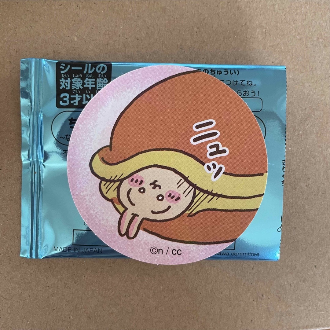 ちいかわ(チイカワ)のちいかわ まんまる焼き シール ステッカー エンタメ/ホビーのおもちゃ/ぬいぐるみ(キャラクターグッズ)の商品写真