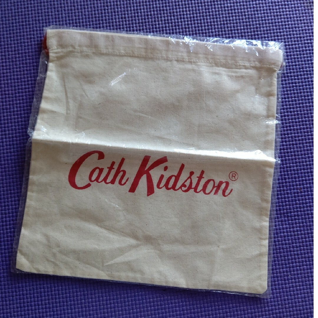 Cath Kidston(キャスキッドソン)の【未使用】キャス・キッドソン cath kidston 巾着袋 レディースのバッグ(その他)の商品写真