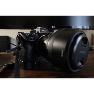 ソニー(SONY)の【おまけ多数あり】sony a7Ⅲ ソニー　フルサイズミラーレス(ミラーレス一眼)