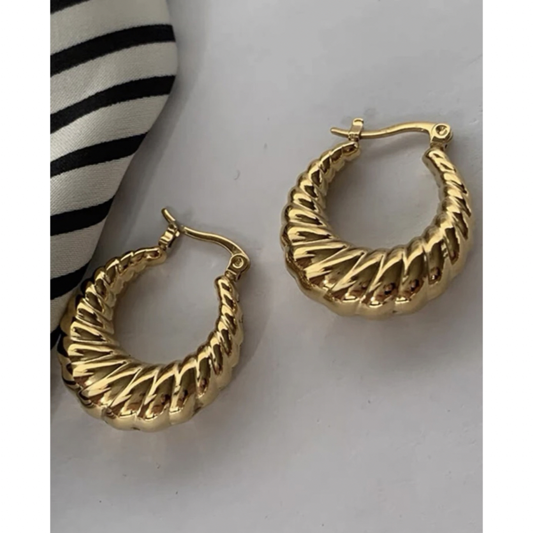 L'Appartement DEUXIEME CLASSE(アパルトモンドゥーズィエムクラス)の【Design hoop pierce】#669 18k レディースのアクセサリー(ピアス)の商品写真