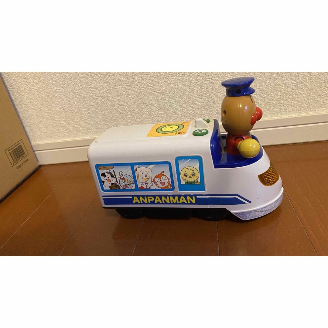 アンパンマン(アンパンマン)のアンパンマン　列車　おもちゃ キッズ/ベビー/マタニティのおもちゃ(電車のおもちゃ/車)の商品写真