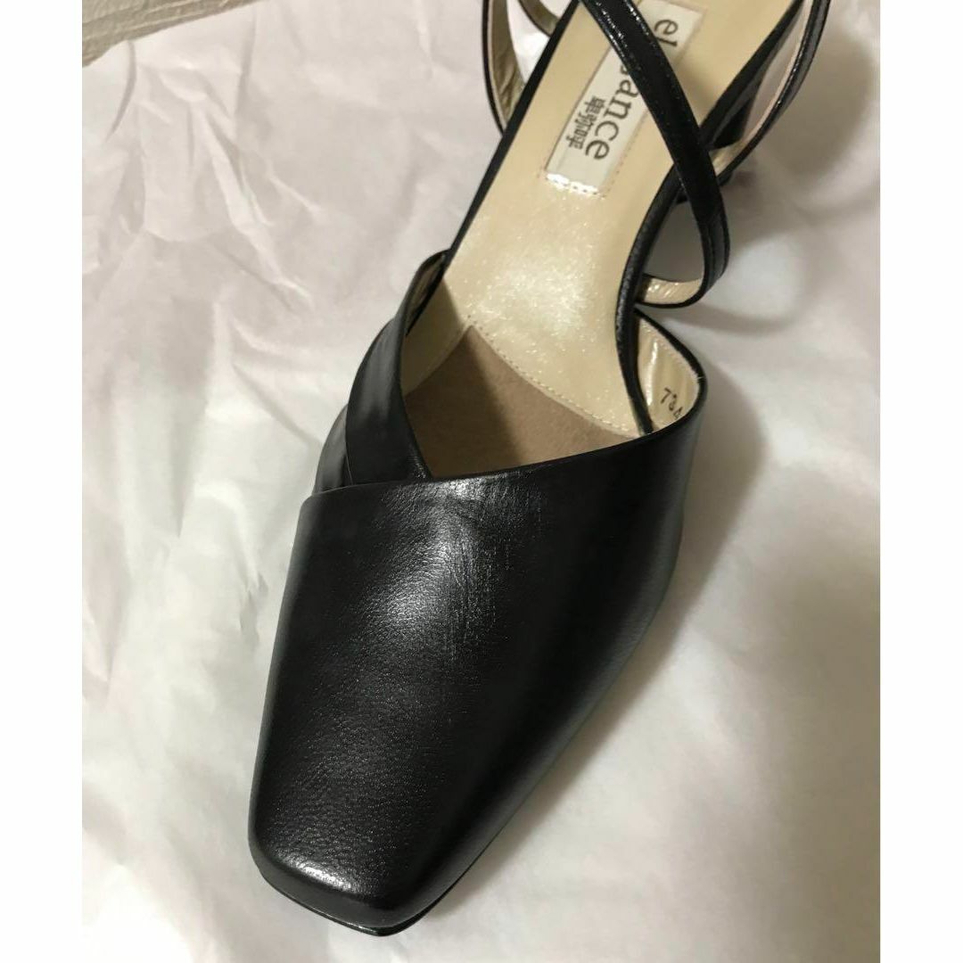 elegance卑弥呼(エレガンスヒミコ)の卑弥呼 パンプス ストラップ付き ブラック 22.5cm レディースの靴/シューズ(ハイヒール/パンプス)の商品写真