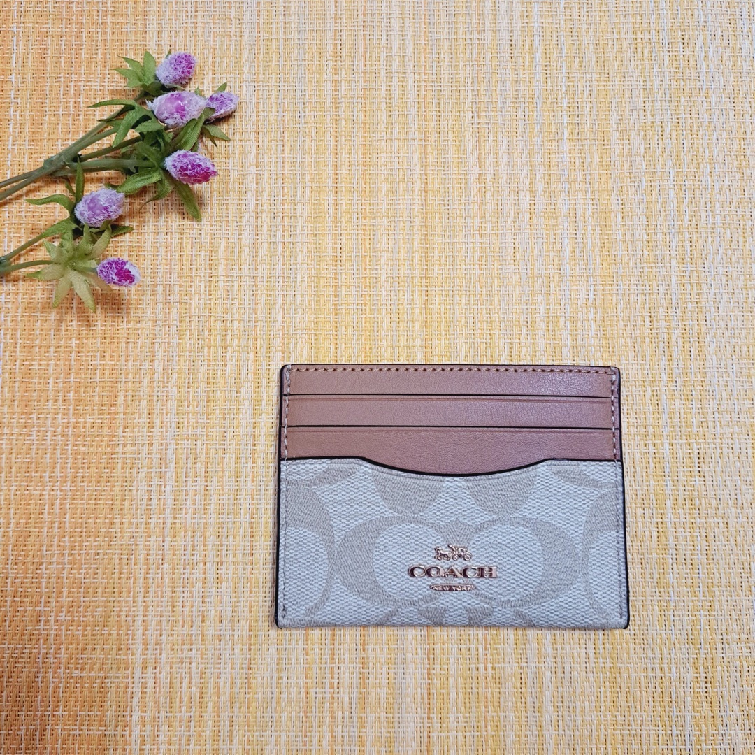 COACH - COACH コーチ カードケース 新品 未使用 カーキ CH415