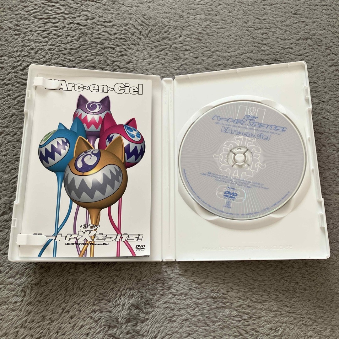 L'Arc～en～Ciel(ラルクアンシエル)のハートに火をつけろ！ DVD エンタメ/ホビーのDVD/ブルーレイ(ミュージック)の商品写真