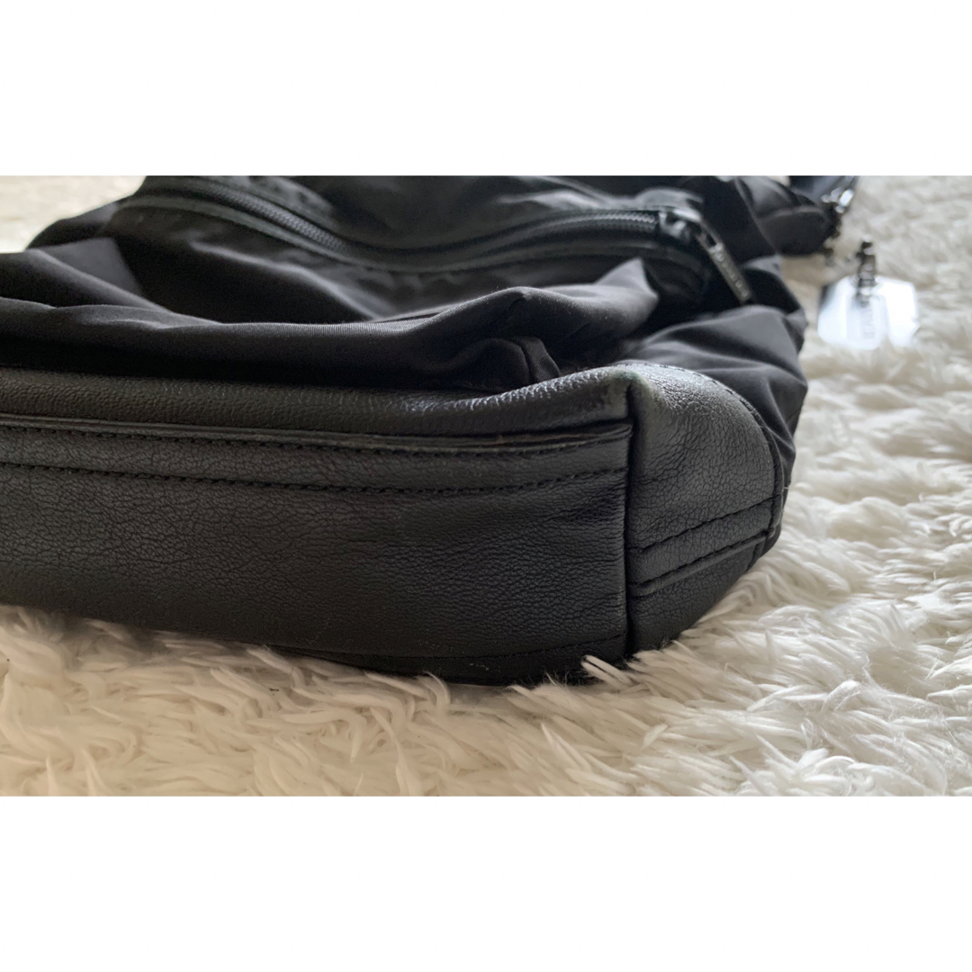 COACH(コーチ)のさくら様専用　　COACH コーチ ショルダーバッグ ナイロン レザー 軽量 メンズのバッグ(ショルダーバッグ)の商品写真