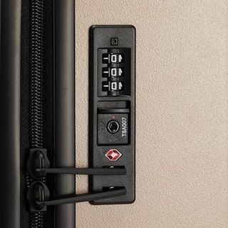 新品送料無料 ace. エース スーツケース ベージュ 34L 06861