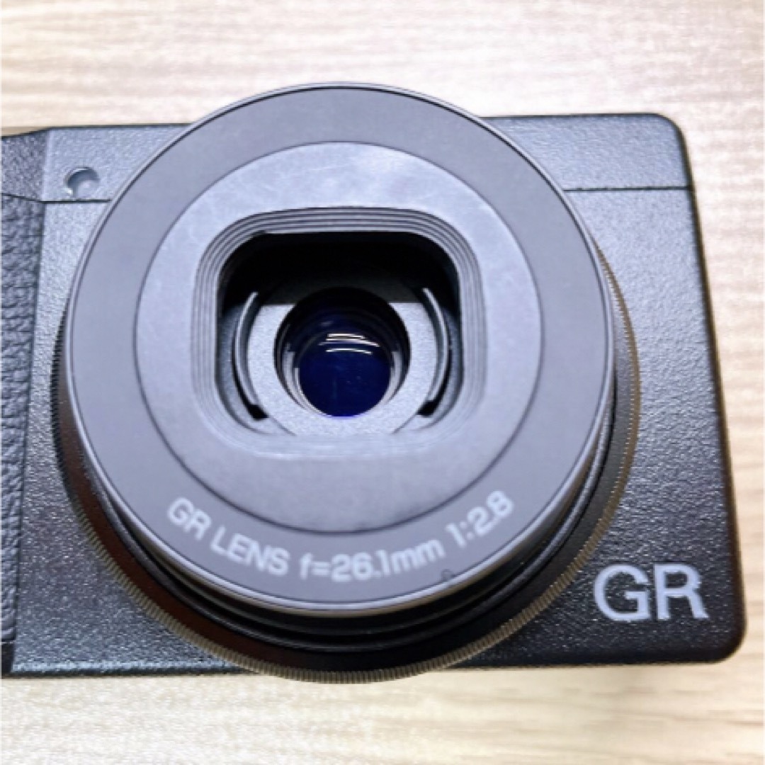 【中古美品】RICOH GR IIIX GR3X リコー スマホ/家電/カメラのカメラ(コンパクトデジタルカメラ)の商品写真
