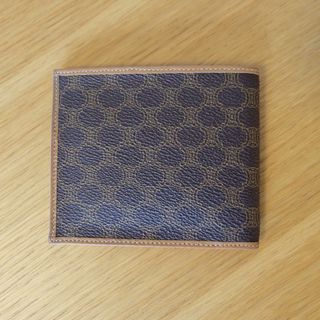 セリーヌ 折りたたみ 財布(レディース)の通販 100点以上 | celineの