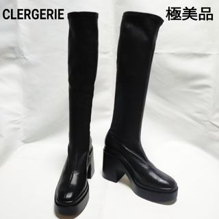 クレジュリー【極美品】クレジュリーNELLY48 ストレッチラムレザー クレジュリー【極美品】クレジュリーNELLY48 ストレッチラムレザー