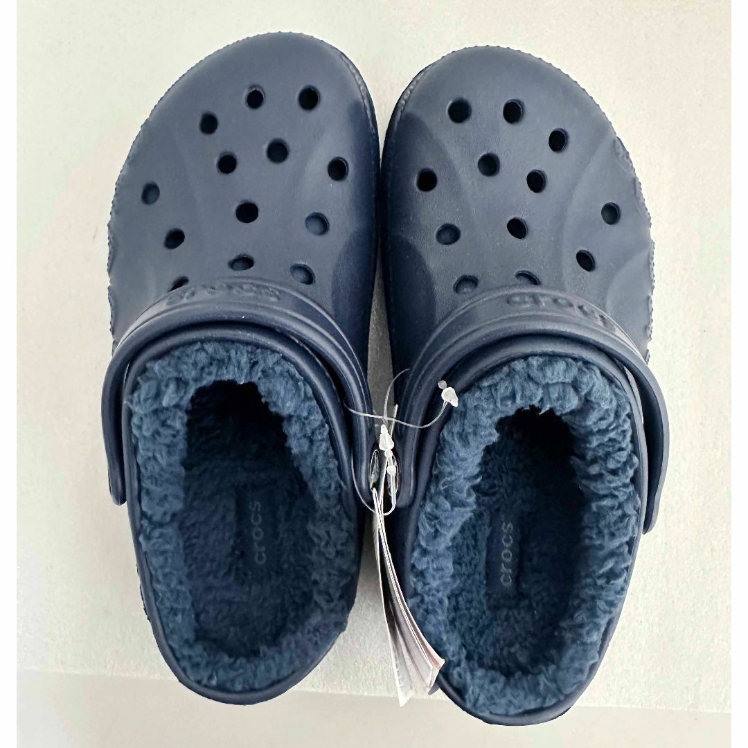 crocs(クロックス)の新品 18.5cm ★ crocs クロックス バヤ ラインド クロッグ ボア付 キッズ/ベビー/マタニティのキッズ靴/シューズ(15cm~)(サンダル)の商品写真