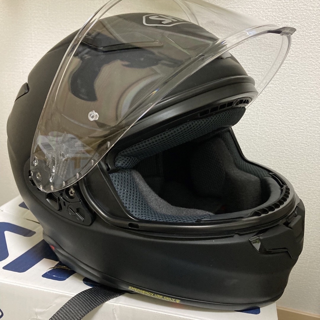 SHOEI(ショウエイ)のSHOEI z-8 Lサイズ 自動車/バイクのバイク(ヘルメット/シールド)の商品写真