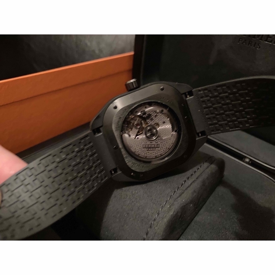 Hermes(エルメス)のHERMES H08 オールブラック グラフェン チタン 時計 エルメス メンズの時計(腕時計(アナログ))の商品写真