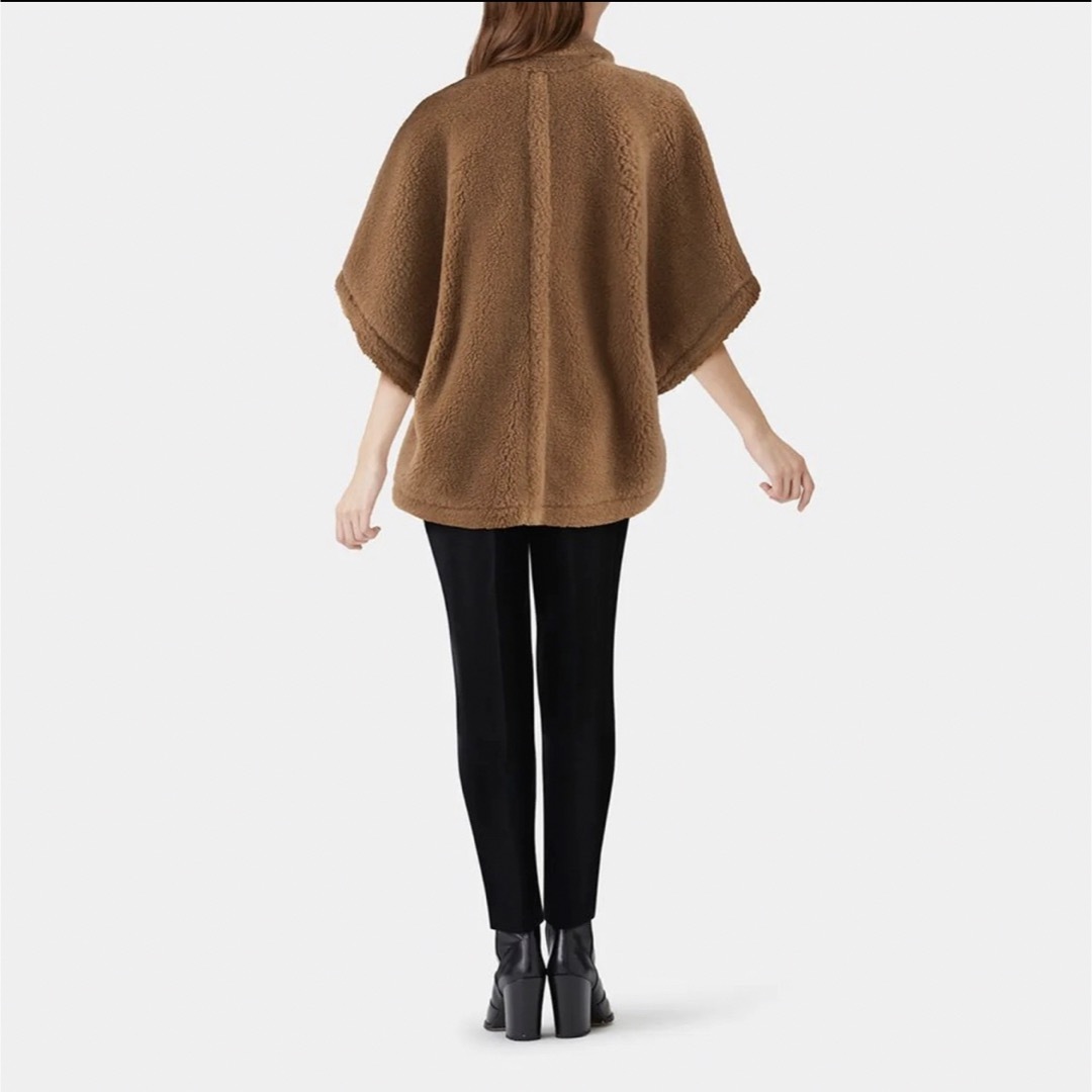 Max Mara(マックスマーラ)のMAXMARA マックスマーラ　テディベア キャメル ケープ ポンチョ レディースのジャケット/アウター(ポンチョ)の商品写真