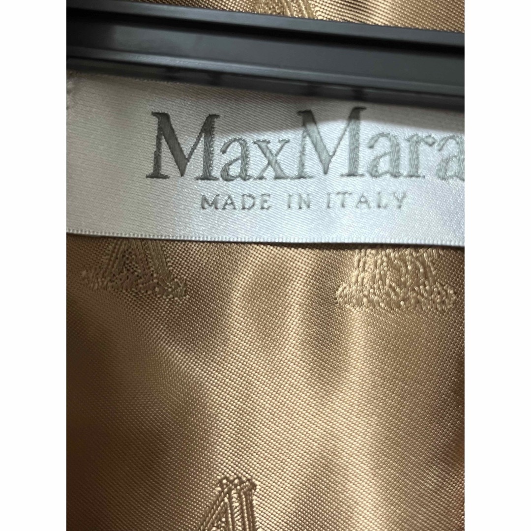 Max Mara(マックスマーラ)のMAXMARA マックスマーラ　テディベア キャメル ケープ ポンチョ レディースのジャケット/アウター(ポンチョ)の商品写真