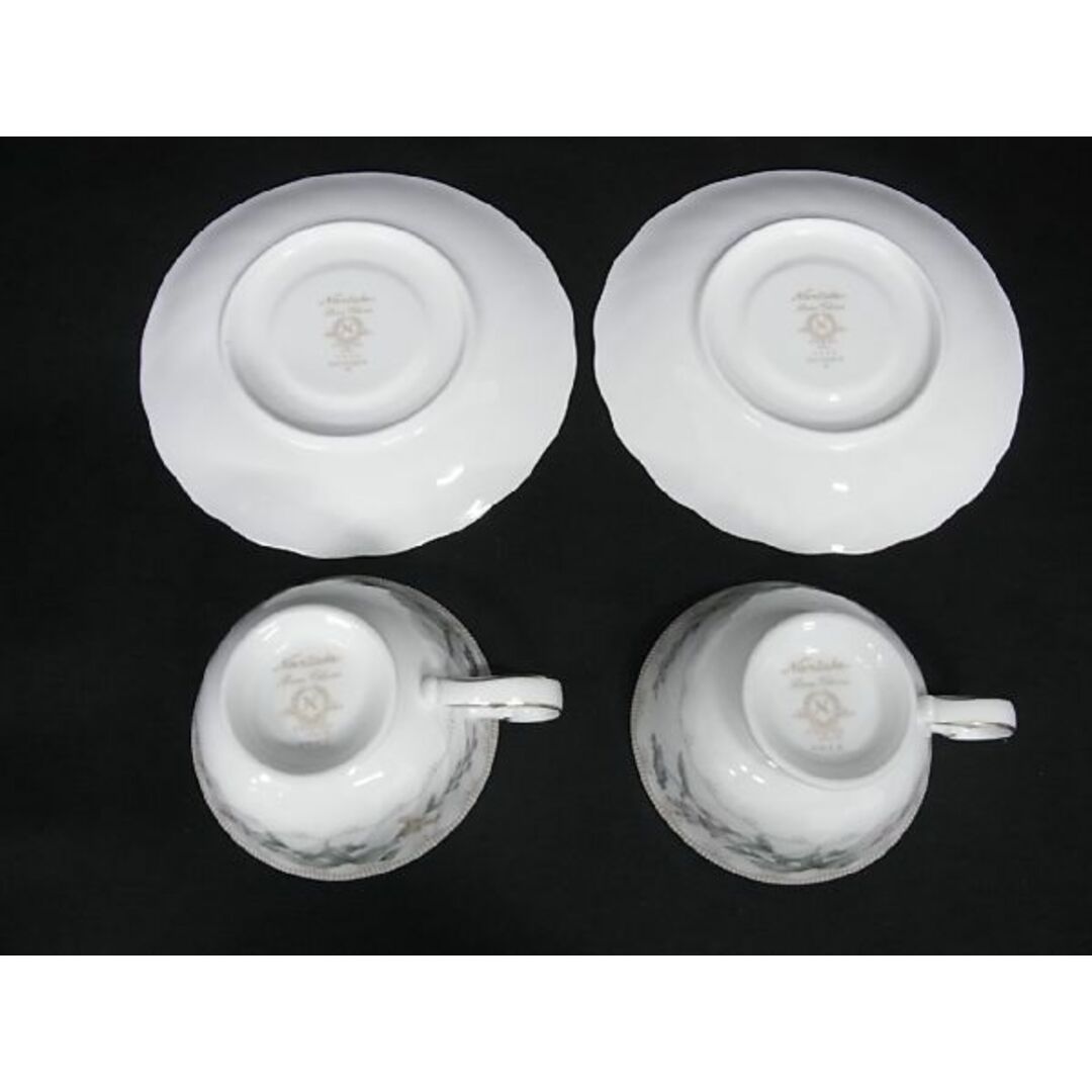 Noritake(ノリタケ)の■新品■未使用■ Noritake ノリタケ フラワー カップ＆ソーサー 食器 テーブルウェア ペア 2客セット ホワイト系×マルチカラー AQ3030 インテリア/住まい/日用品のキッチン/食器(食器)の商品写真