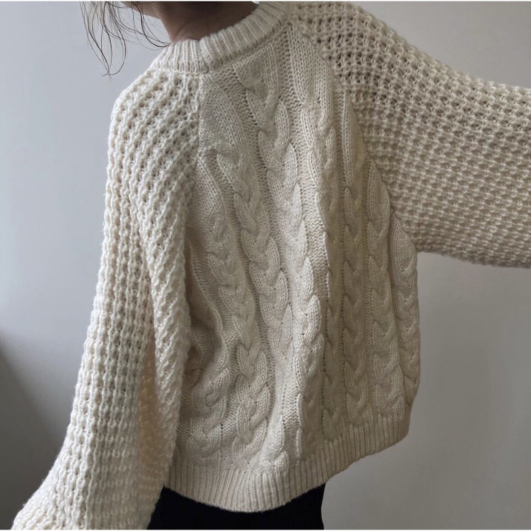 Amiur change pattern volume knit