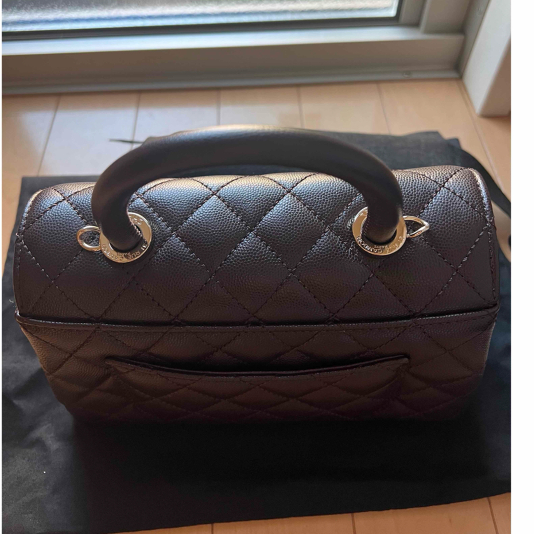 CHANEL(シャネル)のシャネル　CHANEL バッグ　フラップバッグ　ココハンドル　24cm レディースのバッグ(ハンドバッグ)の商品写真