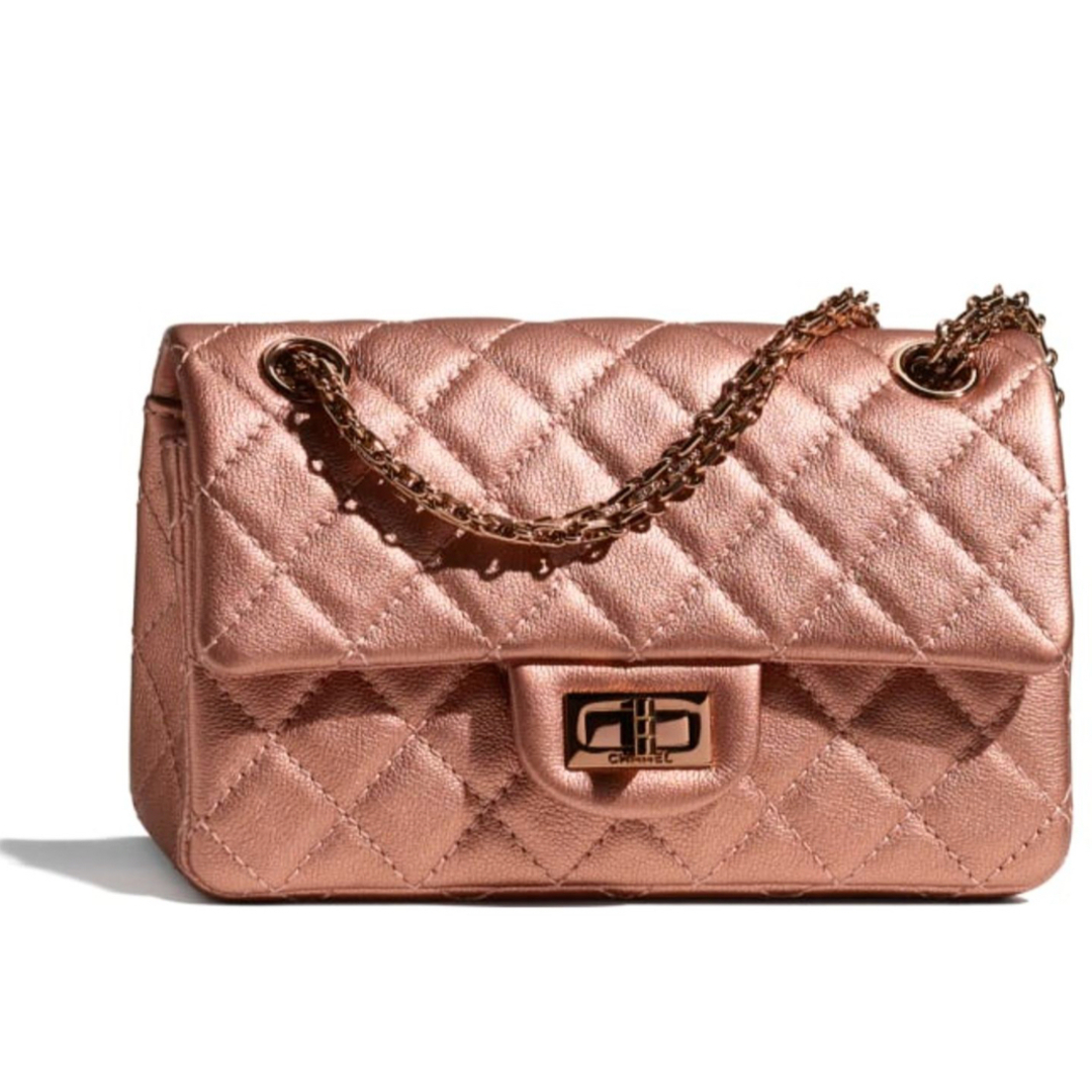 CHANEL(シャネル)のCHANEL シャネル　バッグ　2.55ミニフラップバッグ レディースのバッグ(ショルダーバッグ)の商品写真