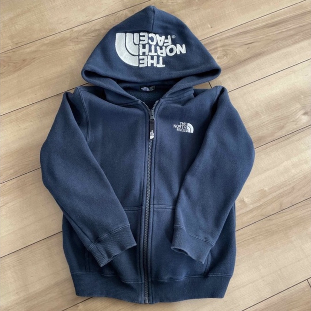 THE NORTH FACE(ザノースフェイス)のザノースフェイス　パーカー130 キッズ/ベビー/マタニティのキッズ服男の子用(90cm~)(ジャケット/上着)の商品写真