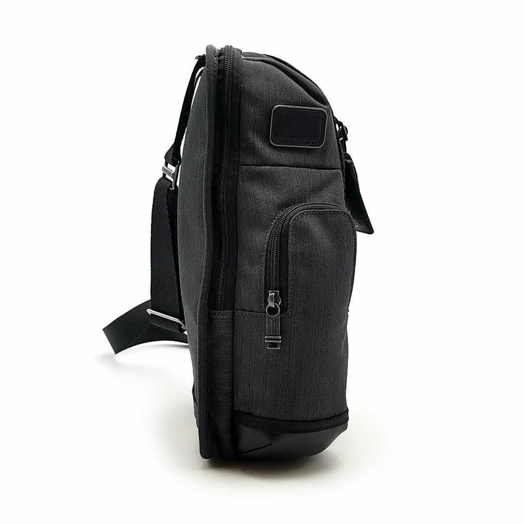 美品 トゥミ TUMI ボディバッグ アルファ ブラボー 03-23100308