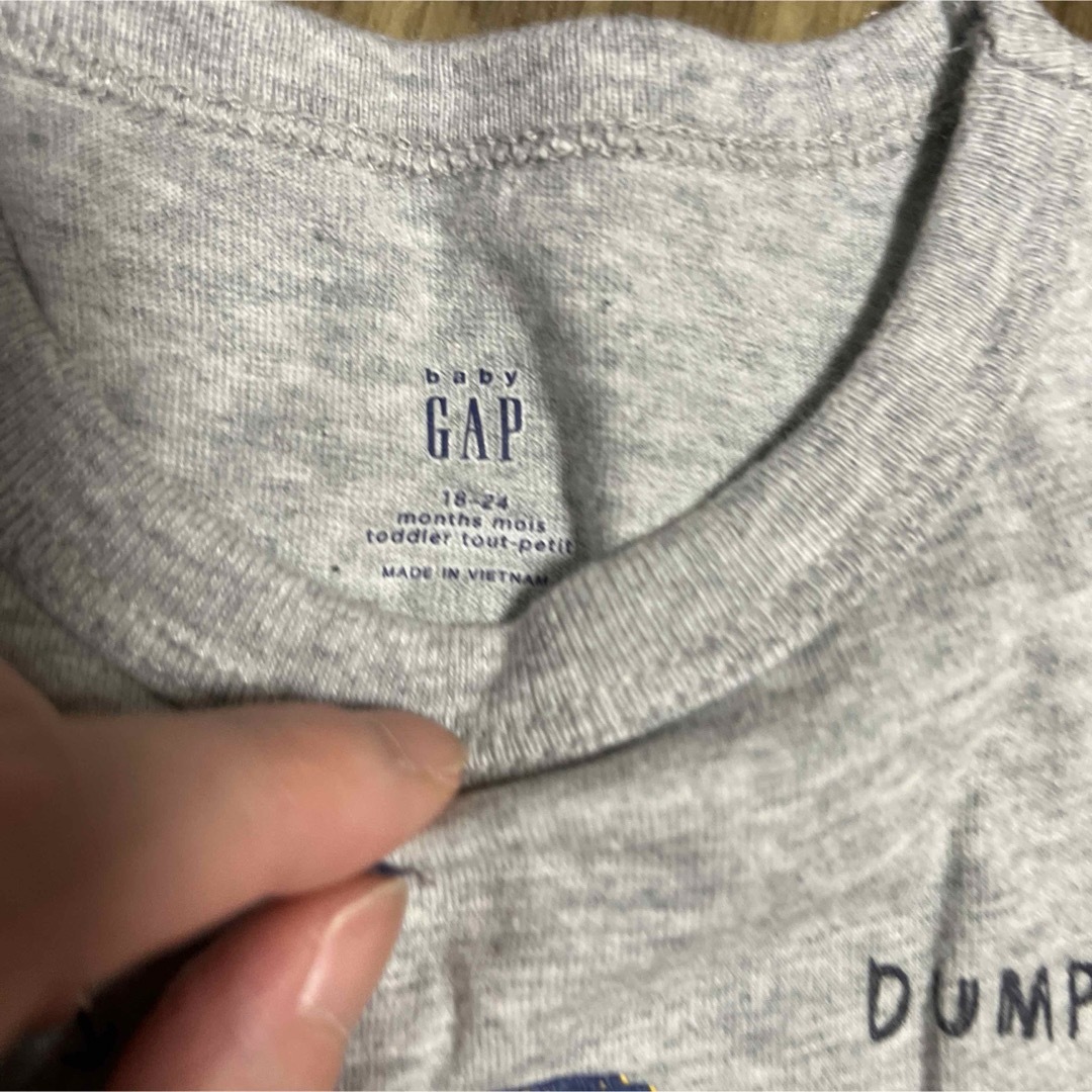 GAP Kids(ギャップキッズ)の男の子ギャップトップス３枚セット　サイズ90 キッズ/ベビー/マタニティのキッズ服男の子用(90cm~)(Tシャツ/カットソー)の商品写真