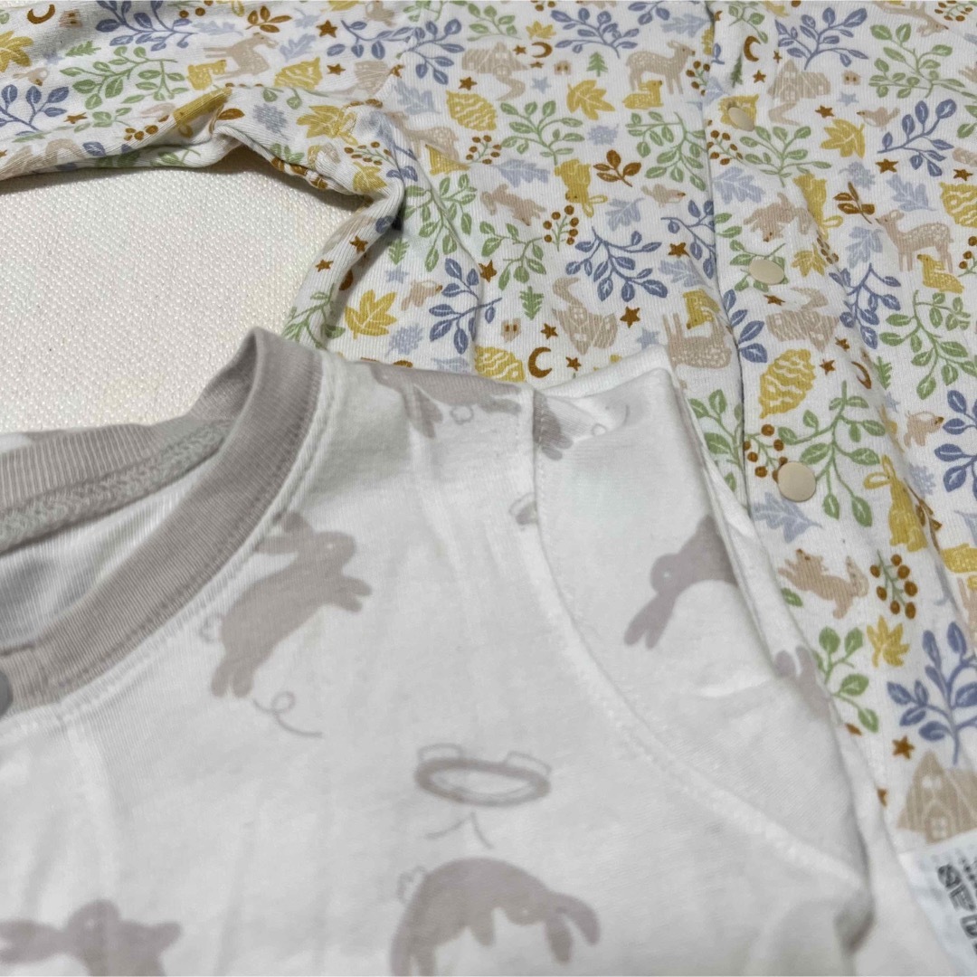 UNIQLO(ユニクロ)のUNIQLO ユニクロ 70サイズ カバーオール パジャマ キッズ/ベビー/マタニティのベビー服(~85cm)(パジャマ)の商品写真