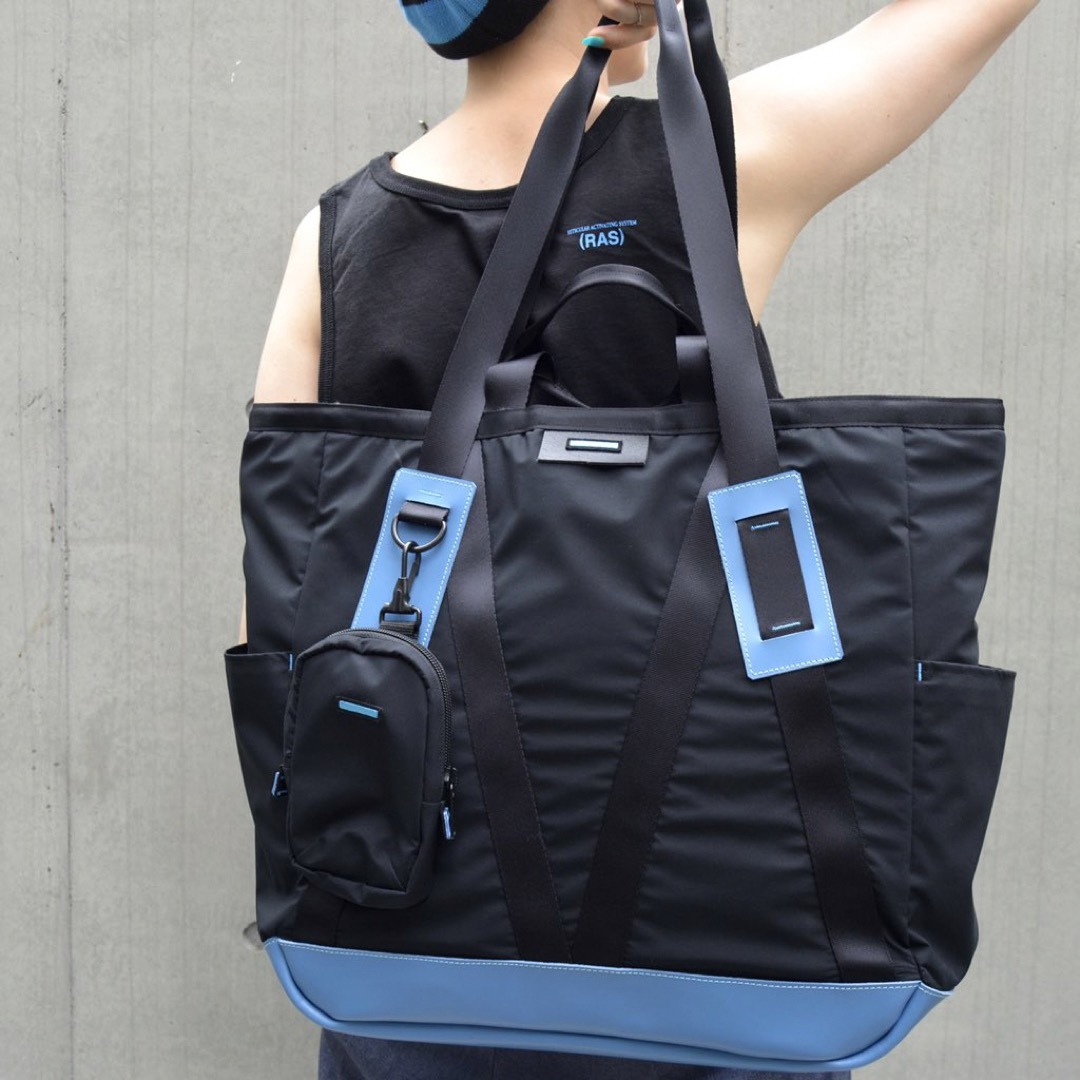 MUZE G-LINE WATER REPELLENT TOTE BAG