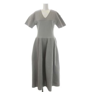 ルシェルブルー(LE CIEL BLEU)のルシェルブルー 23SS Knitted V Dress ニット ワンピース(ロングワンピース/マキシワンピース)