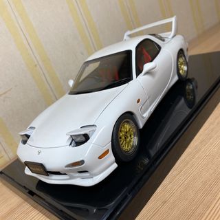 オートアート 1/18 ランチアデルタ　S4 未展示美品