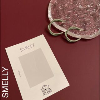 スメリー(SMELLY)のアーバンリサーチ　ピアス　スメリー　SMELLY アクセサリー　グリーン　(ピアス)