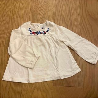 プチバトー(PETIT BATEAU)のプチバトー　刺繍　トップス　24m 86cm(Tシャツ/カットソー)