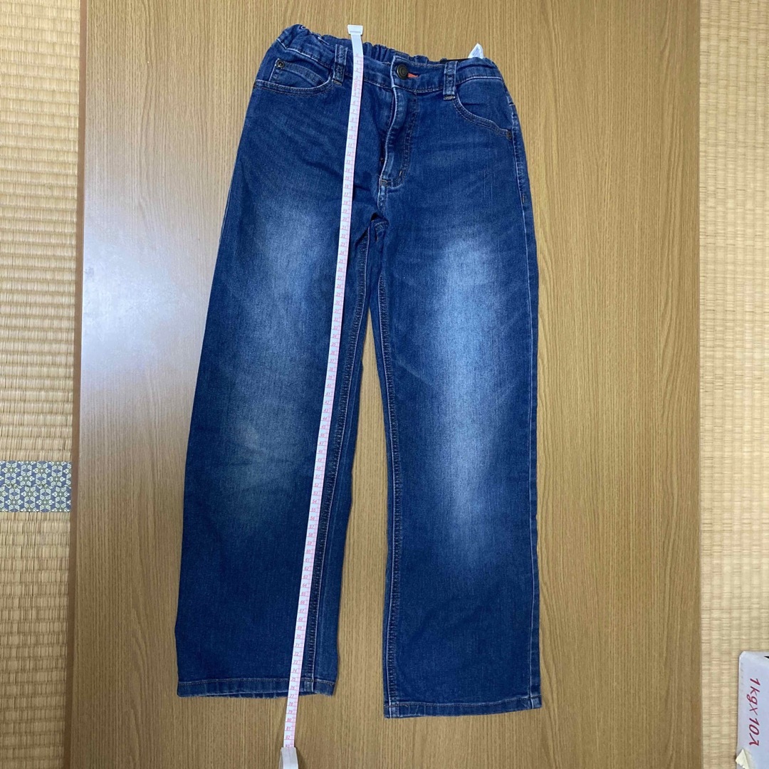 ジーパン　140 キッズ/ベビー/マタニティのキッズ服男の子用(90cm~)(パンツ/スパッツ)の商品写真