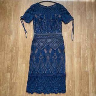 タダシショウジ(TADASHI SHOJI)の★yoshi様専用　美品⭐︎4TADASHI SHOJI⭐︎ワンピース(ひざ丈ワンピース)