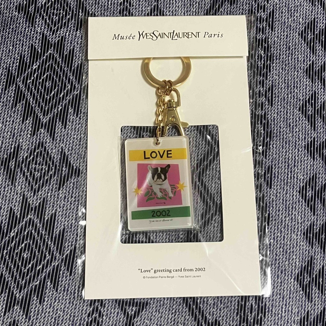 Yves Saint Laurent(イヴサンローラン)の新品　イヴ・サンローラン　アクリルキーホルダー　キーホルダー　2002 犬 レディースのファッション小物(キーケース)の商品写真