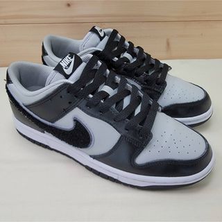 ナイキ(NIKE)のナイキ ダンク ロー レトロ シェニール スウッシュ "黒/ グレー"25.5㎝(スニーカー)