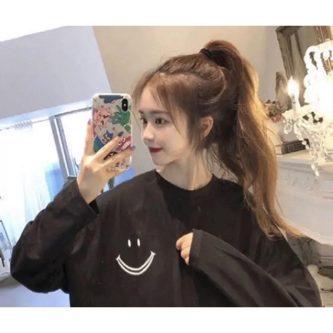 シンプルTシャツ　ニコちゃん　かわいい　韓国　オルチャン レディースのトップス(Tシャツ(長袖/七分))の商品写真