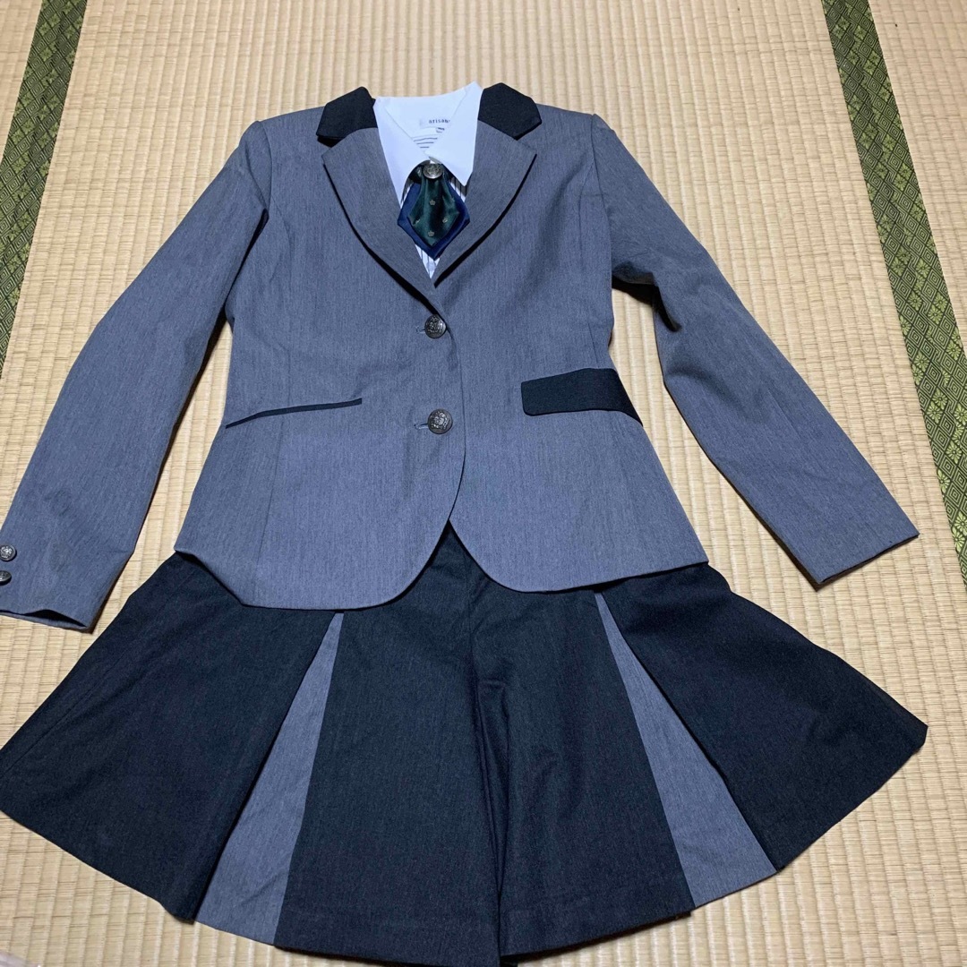 卒業式 スーツ 女の子 小学生 160 の通販 by 林檎's shop｜ラクマ