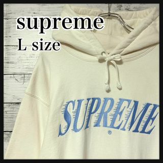 Supreme - 【人気デザイン】シュプリーム センター刺繍 パーカー 即