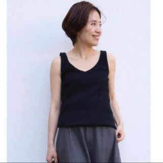 ドゥーズィエムクラス(DEUXIEME CLASSE)のドゥーズィエムクラス　COTTON RIB Vネック タンクトップ黒(タンクトップ)