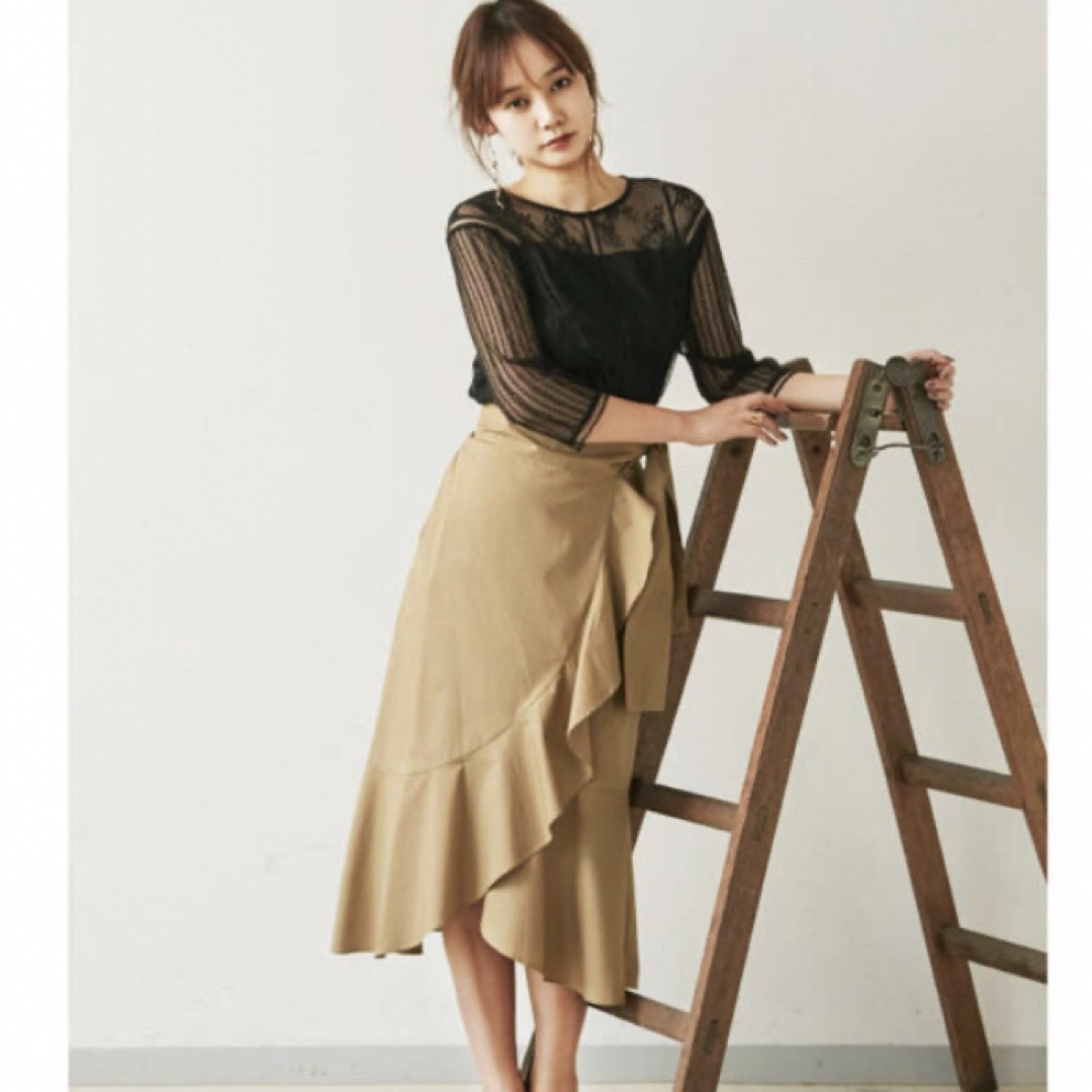 LagunaMoon(ラグナムーン)のbeige frill skirt レディースのスカート(ロングスカート)の商品写真